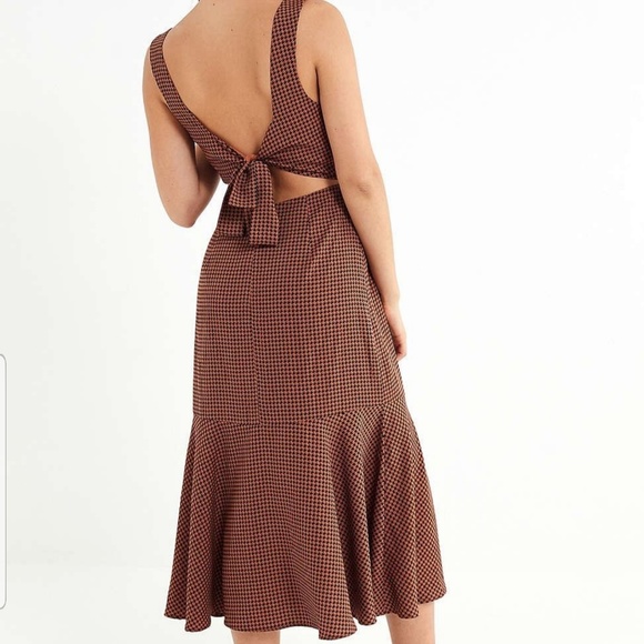 Urban Outfitters | Tie-Back Dress - Picture 2 of 6